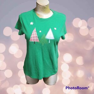 Green Christmas Tshirt XL